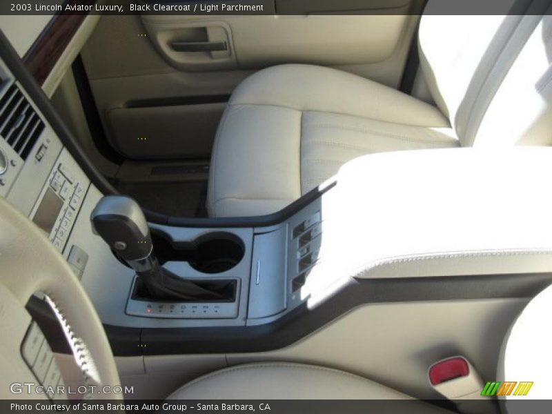 Black Clearcoat / Light Parchment 2003 Lincoln Aviator Luxury