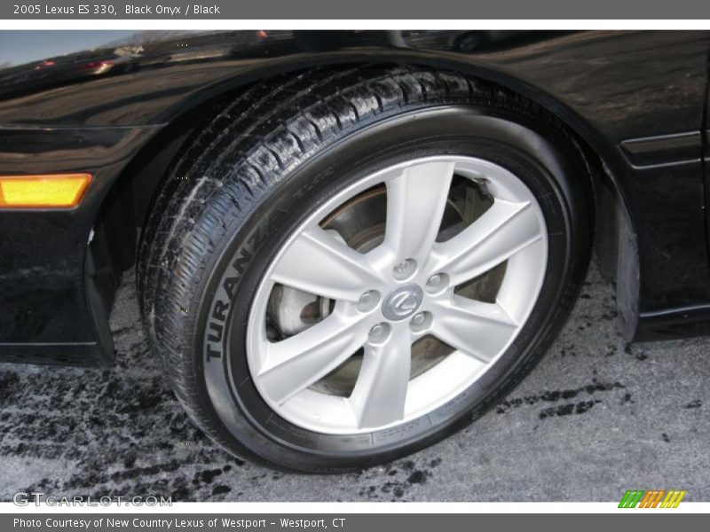 Black Onyx / Black 2005 Lexus ES 330