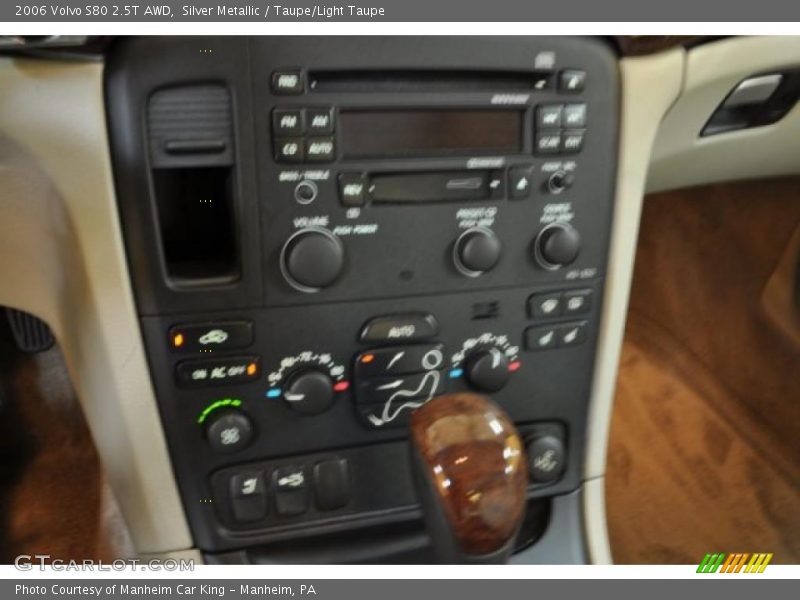 Silver Metallic / Taupe/Light Taupe 2006 Volvo S80 2.5T AWD
