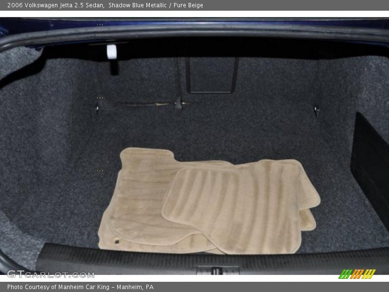 Shadow Blue Metallic / Pure Beige 2006 Volkswagen Jetta 2.5 Sedan