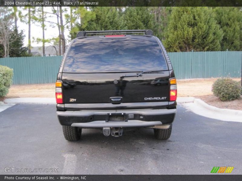 Black / Tan/Neutral 2004 Chevrolet Tahoe Z71 4x4