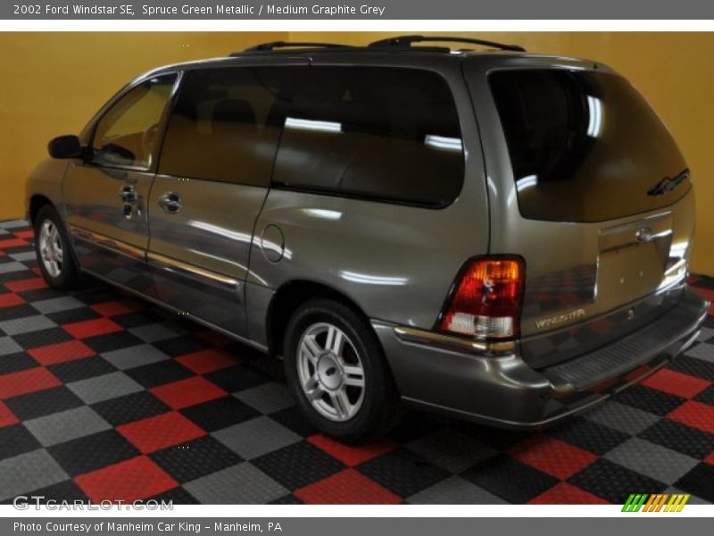 Spruce Green Metallic / Medium Graphite Grey 2002 Ford Windstar SE