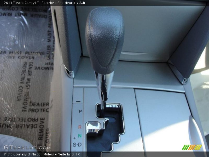 Barcelona Red Metallic / Ash 2011 Toyota Camry LE