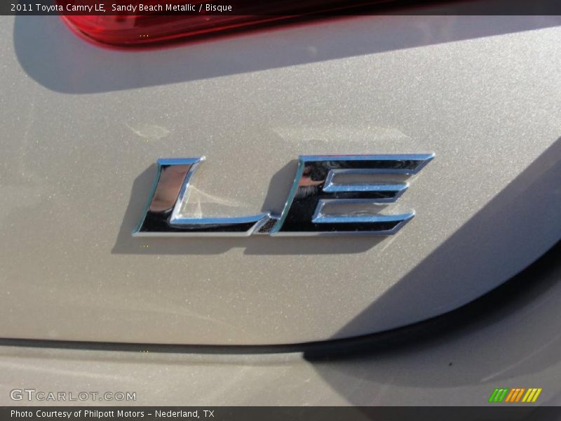 Sandy Beach Metallic / Bisque 2011 Toyota Camry LE
