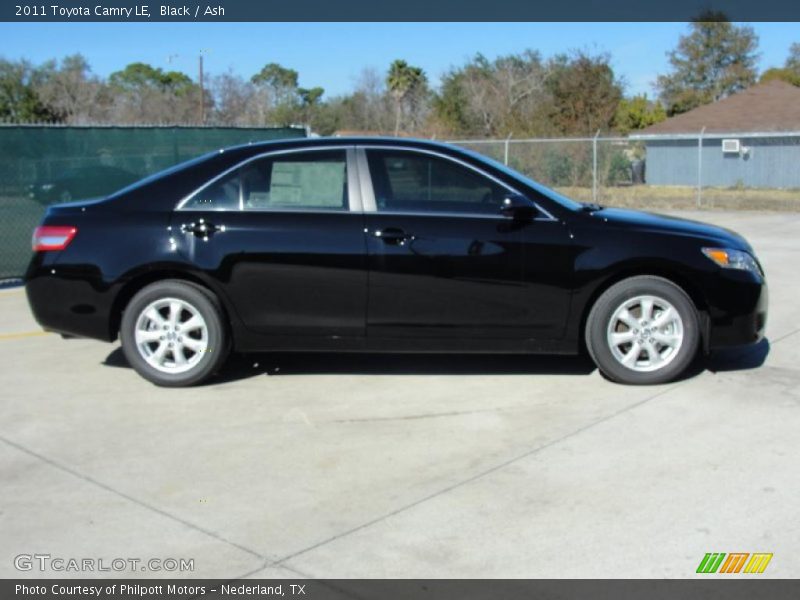 Black / Ash 2011 Toyota Camry LE