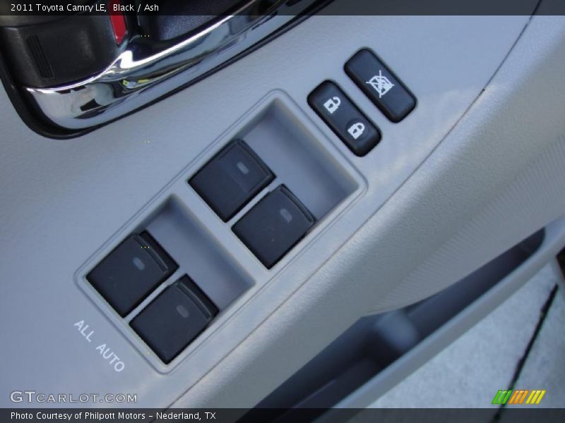 Black / Ash 2011 Toyota Camry LE