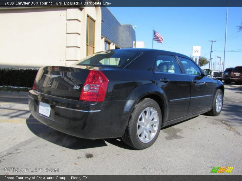 Brilliant Black / Dark Slate Gray 2009 Chrysler 300 Touring