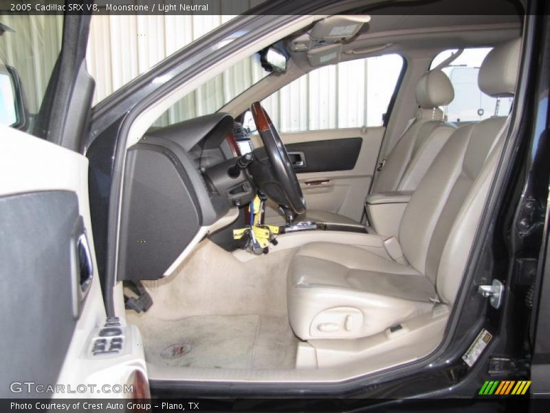 Moonstone / Light Neutral 2005 Cadillac SRX V8