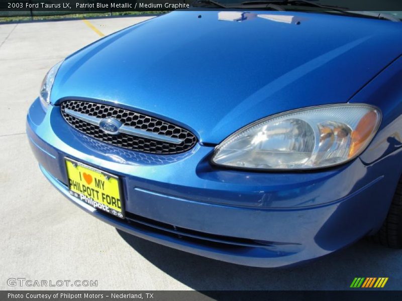 Patriot Blue Metallic / Medium Graphite 2003 Ford Taurus LX