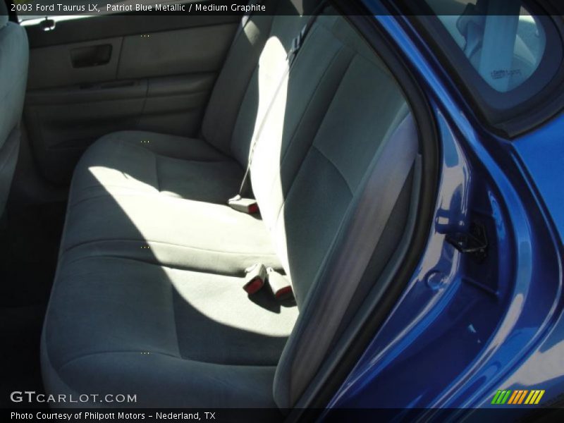 Patriot Blue Metallic / Medium Graphite 2003 Ford Taurus LX