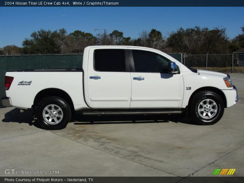 White / Graphite/Titanium 2004 Nissan Titan LE Crew Cab 4x4