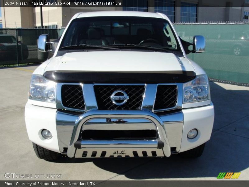 White / Graphite/Titanium 2004 Nissan Titan LE Crew Cab 4x4
