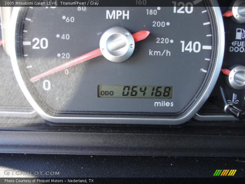 Titanium Pearl / Gray 2005 Mitsubishi Galant LS V6