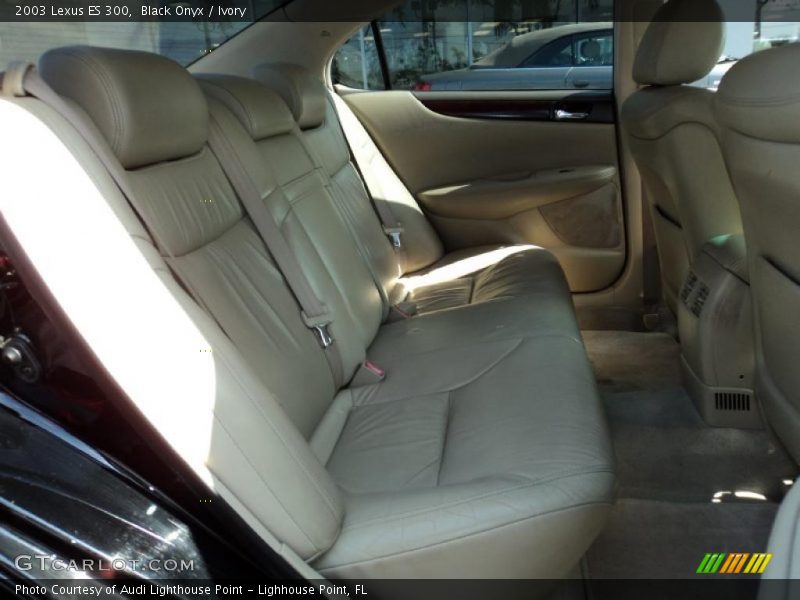 Black Onyx / Ivory 2003 Lexus ES 300