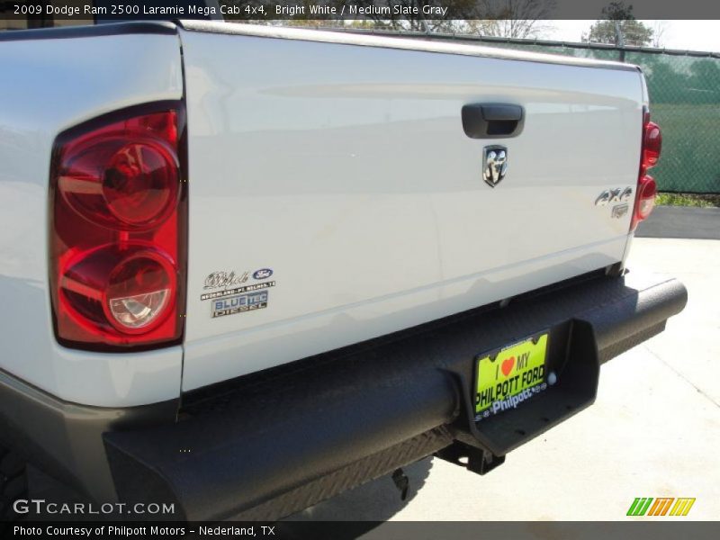 Bright White / Medium Slate Gray 2009 Dodge Ram 2500 Laramie Mega Cab 4x4