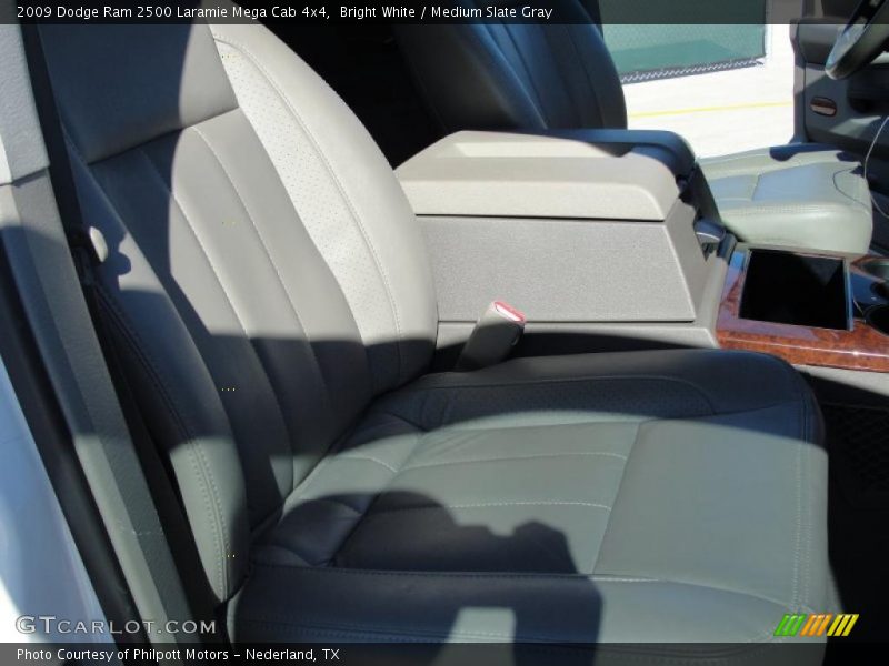 Bright White / Medium Slate Gray 2009 Dodge Ram 2500 Laramie Mega Cab 4x4
