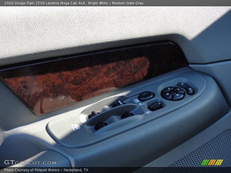 Bright White / Medium Slate Gray 2009 Dodge Ram 2500 Laramie Mega Cab 4x4