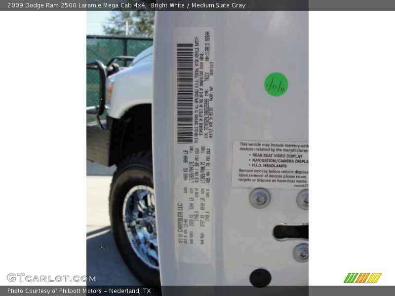 Bright White / Medium Slate Gray 2009 Dodge Ram 2500 Laramie Mega Cab 4x4