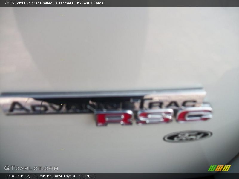 Cashmere Tri-Coat / Camel 2006 Ford Explorer Limited