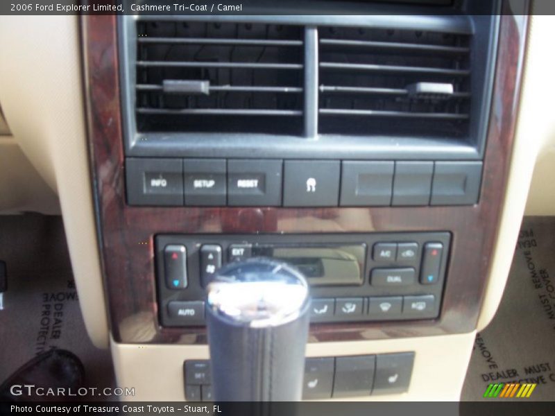 Cashmere Tri-Coat / Camel 2006 Ford Explorer Limited
