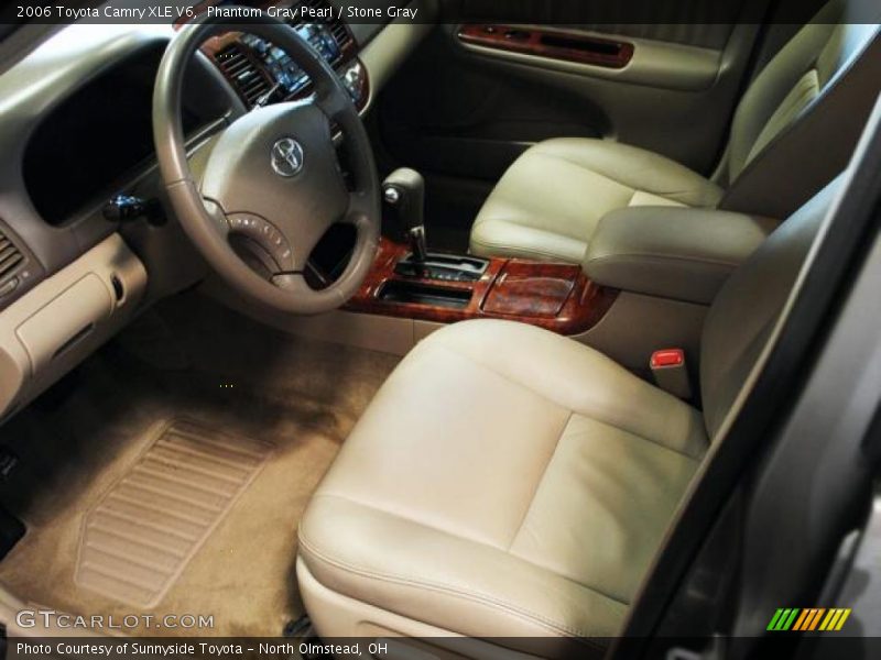 Phantom Gray Pearl / Stone Gray 2006 Toyota Camry XLE V6