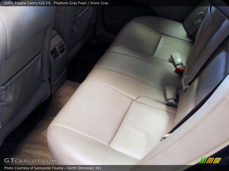 Phantom Gray Pearl / Stone Gray 2006 Toyota Camry XLE V6