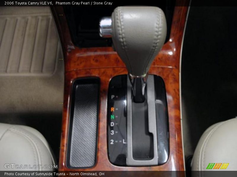  2006 Camry XLE V6 5 Speed Automatic Shifter