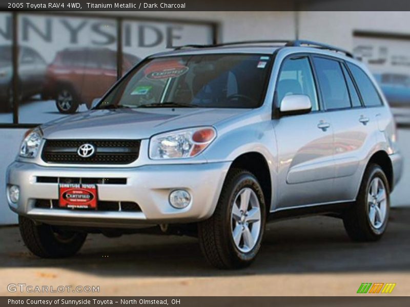 Titanium Metallic / Dark Charcoal 2005 Toyota RAV4 4WD