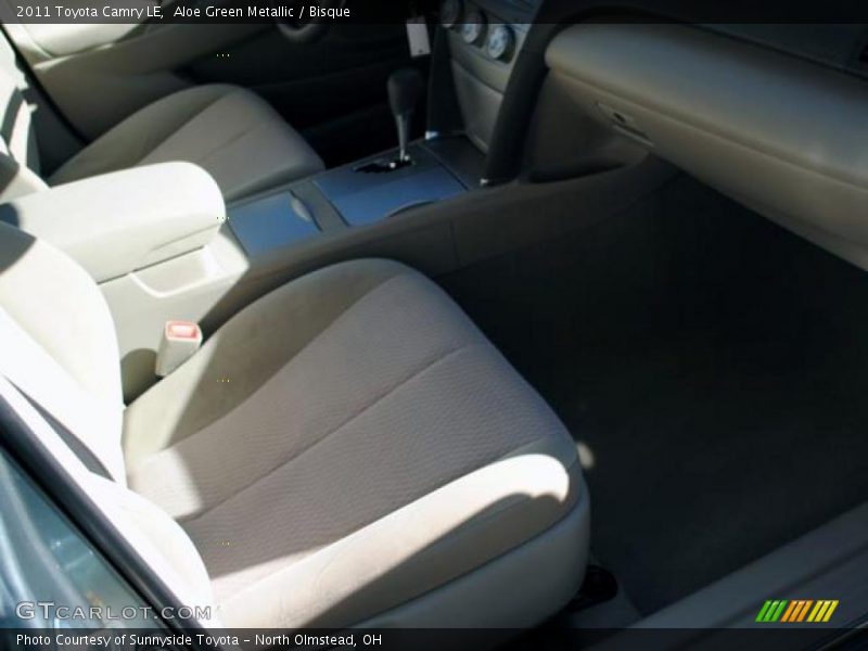 Aloe Green Metallic / Bisque 2011 Toyota Camry LE