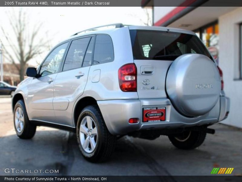 Titanium Metallic / Dark Charcoal 2005 Toyota RAV4 4WD