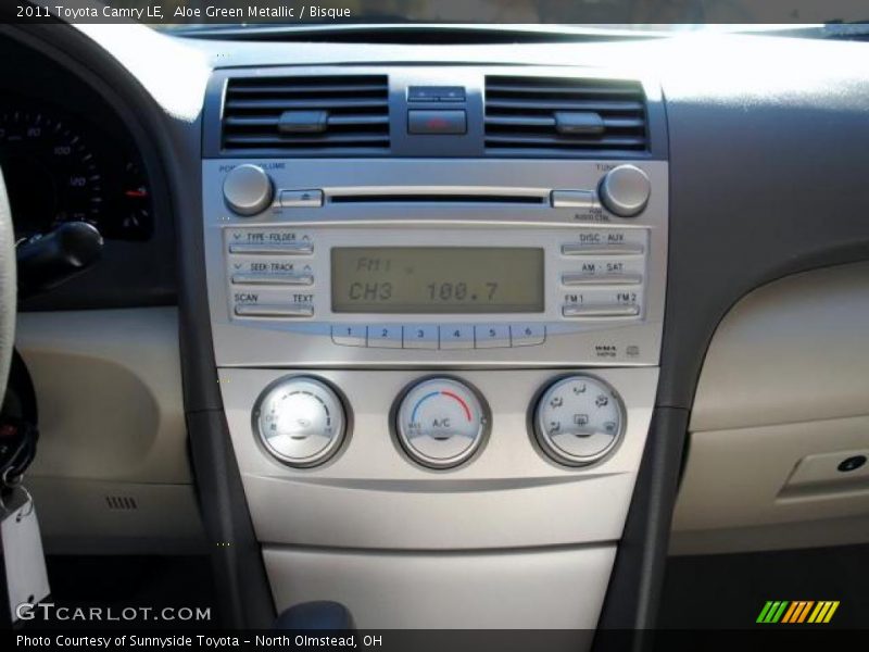 Aloe Green Metallic / Bisque 2011 Toyota Camry LE