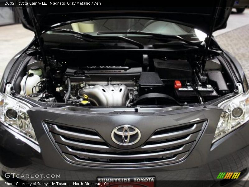 Magnetic Gray Metallic / Ash 2009 Toyota Camry LE
