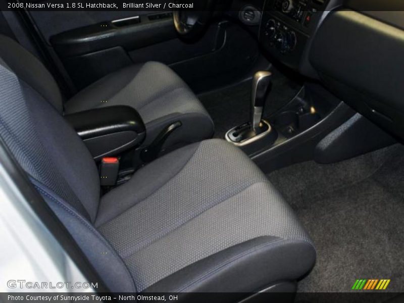 Brilliant Silver / Charcoal 2008 Nissan Versa 1.8 SL Hatchback