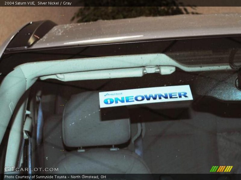 Silver Nickel / Gray 2004 Saturn VUE