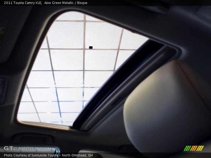 Sunroof of 2011 Camry XLE