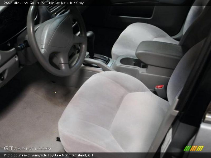 Titanium Metallic / Gray 2002 Mitsubishi Galant ES