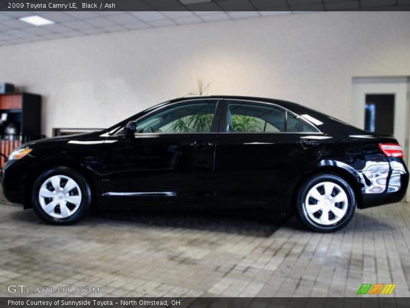 Black / Ash 2009 Toyota Camry LE