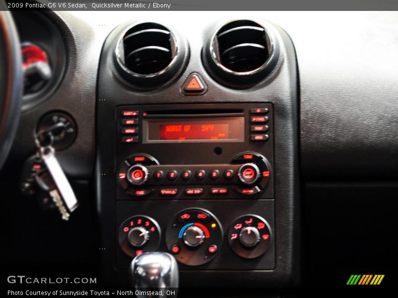 Quicksilver Metallic / Ebony 2009 Pontiac G6 V6 Sedan