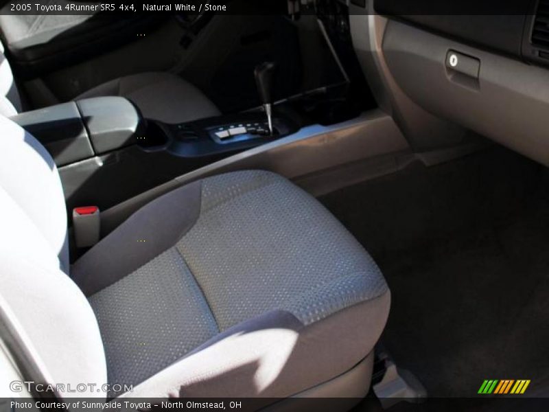 Natural White / Stone 2005 Toyota 4Runner SR5 4x4