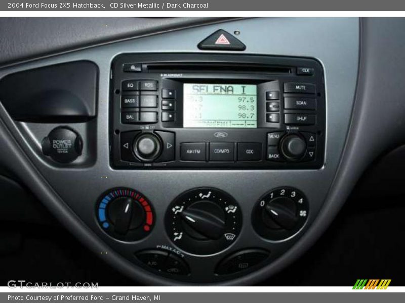 Controls of 2004 Focus ZX5 Hatchback