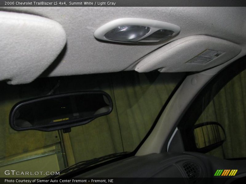 Summit White / Light Gray 2006 Chevrolet TrailBlazer LS 4x4