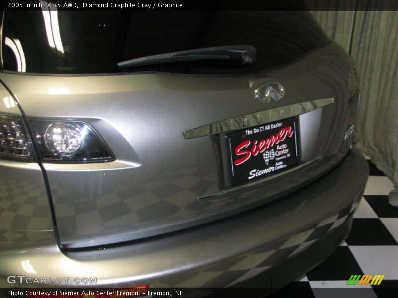 Diamond Graphite Gray / Graphite 2005 Infiniti FX 35 AWD