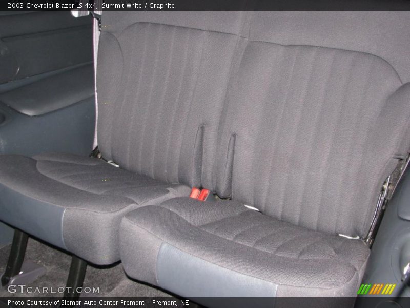 Summit White / Graphite 2003 Chevrolet Blazer LS 4x4