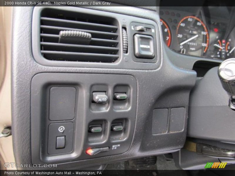 Controls of 2000 CR-V SE 4WD