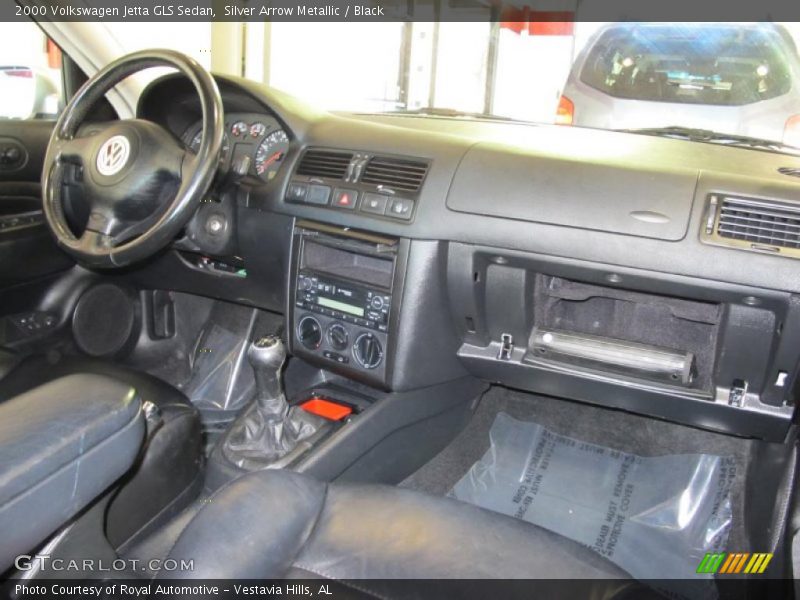 Silver Arrow Metallic / Black 2000 Volkswagen Jetta GLS Sedan