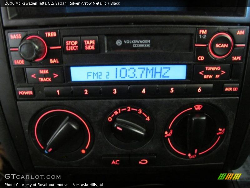 Silver Arrow Metallic / Black 2000 Volkswagen Jetta GLS Sedan
