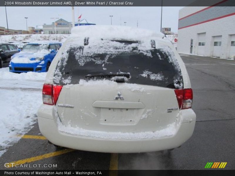 Dover White Pearl / Charcoal Gray 2004 Mitsubishi Endeavor Limited AWD