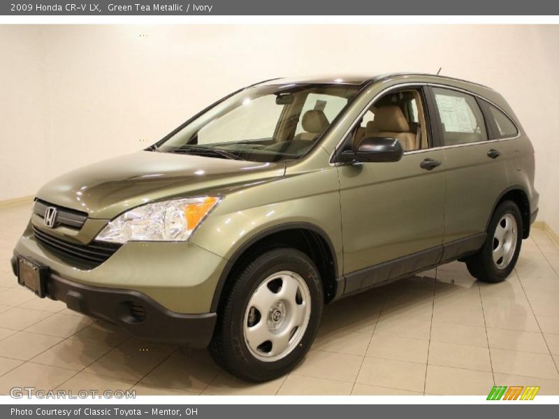 Front 3/4 View of 2009 CR-V LX