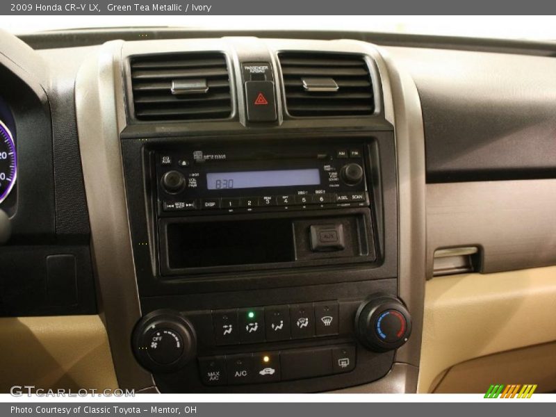Green Tea Metallic / Ivory 2009 Honda CR-V LX