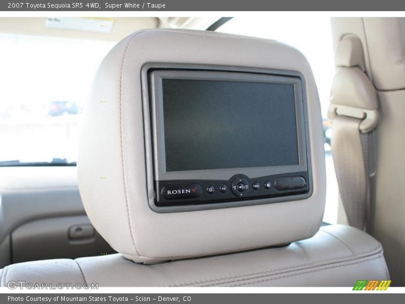 Super White / Taupe 2007 Toyota Sequoia SR5 4WD